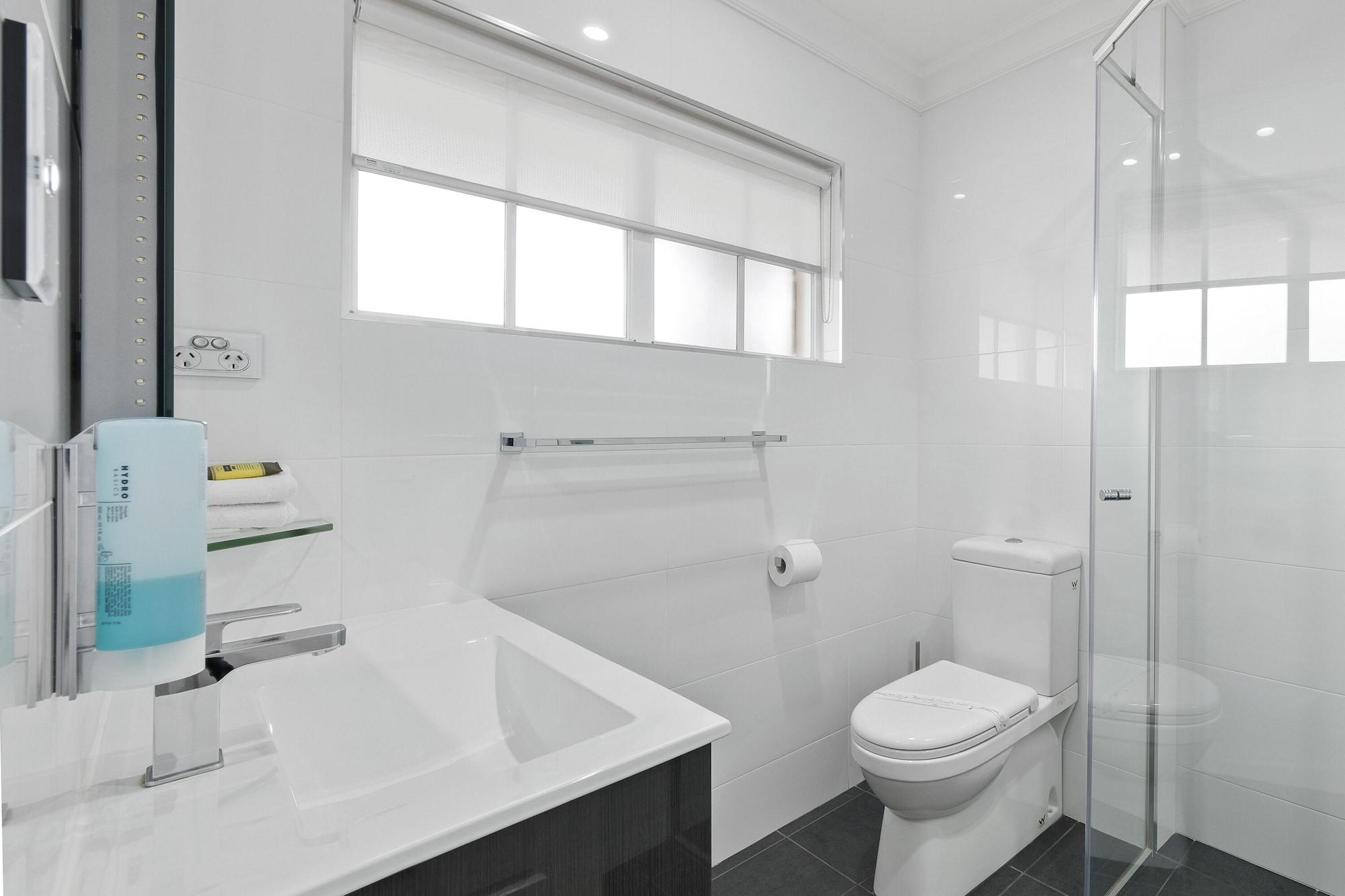 Bluegum Dubbo (Adults Only) Motel Bagian luar foto