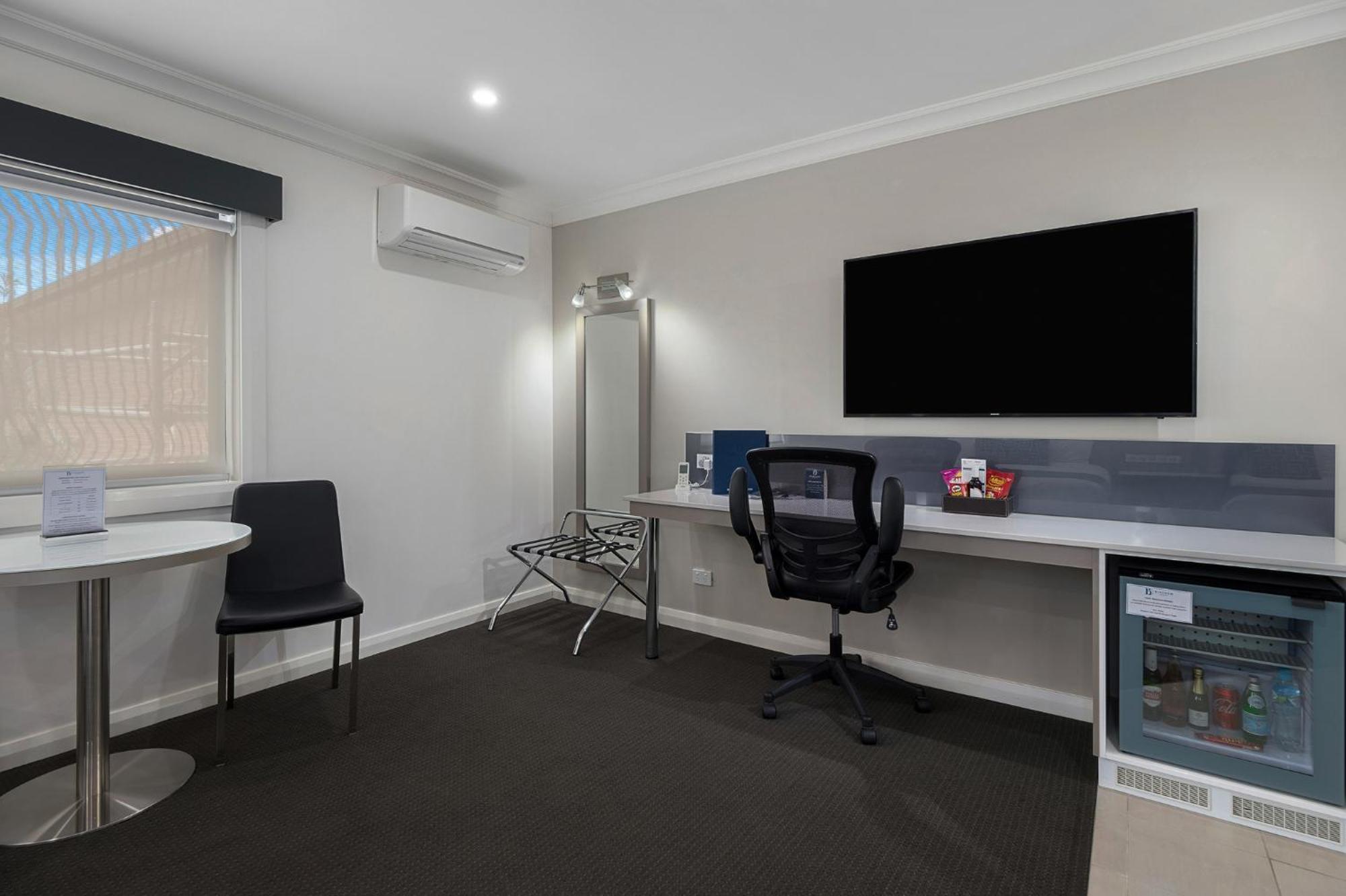 Bluegum Dubbo (Adults Only) Motel Ruang foto