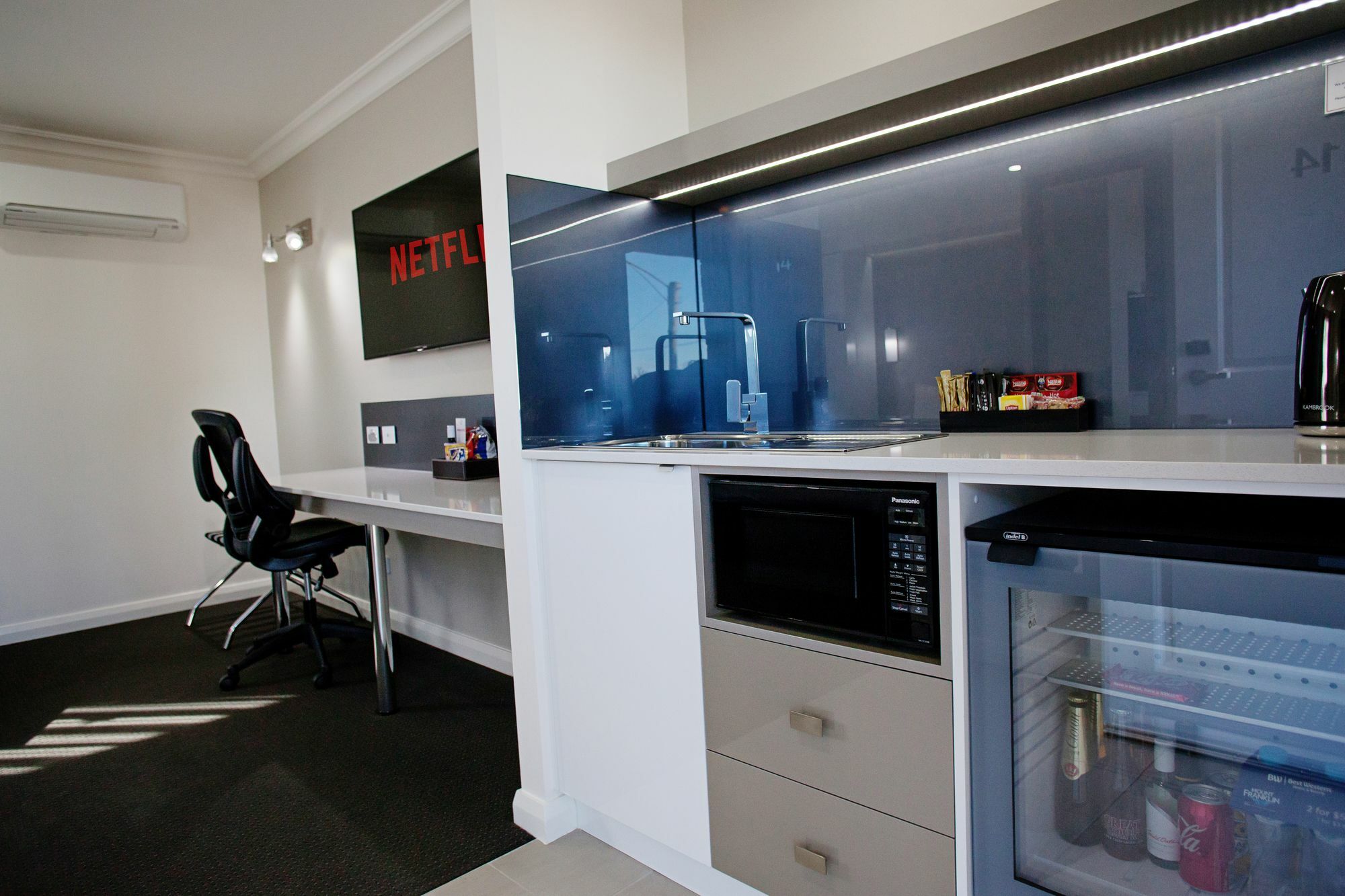 Bluegum Dubbo (Adults Only) Motel Bagian luar foto